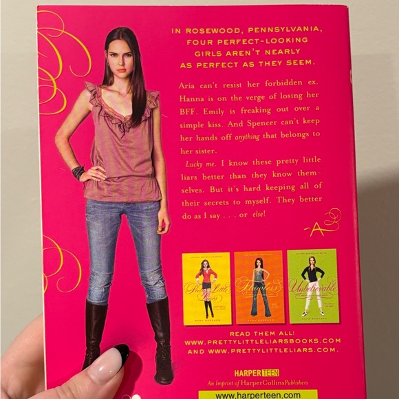 Pretty Little Liars “Perfect” Book - Picture 5 of 5